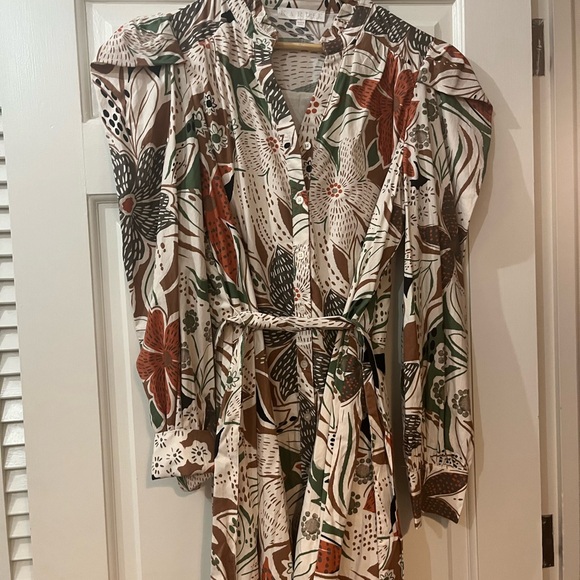 Karlie Dresses & Skirts - Karlie Multicolor Leaf Print Top